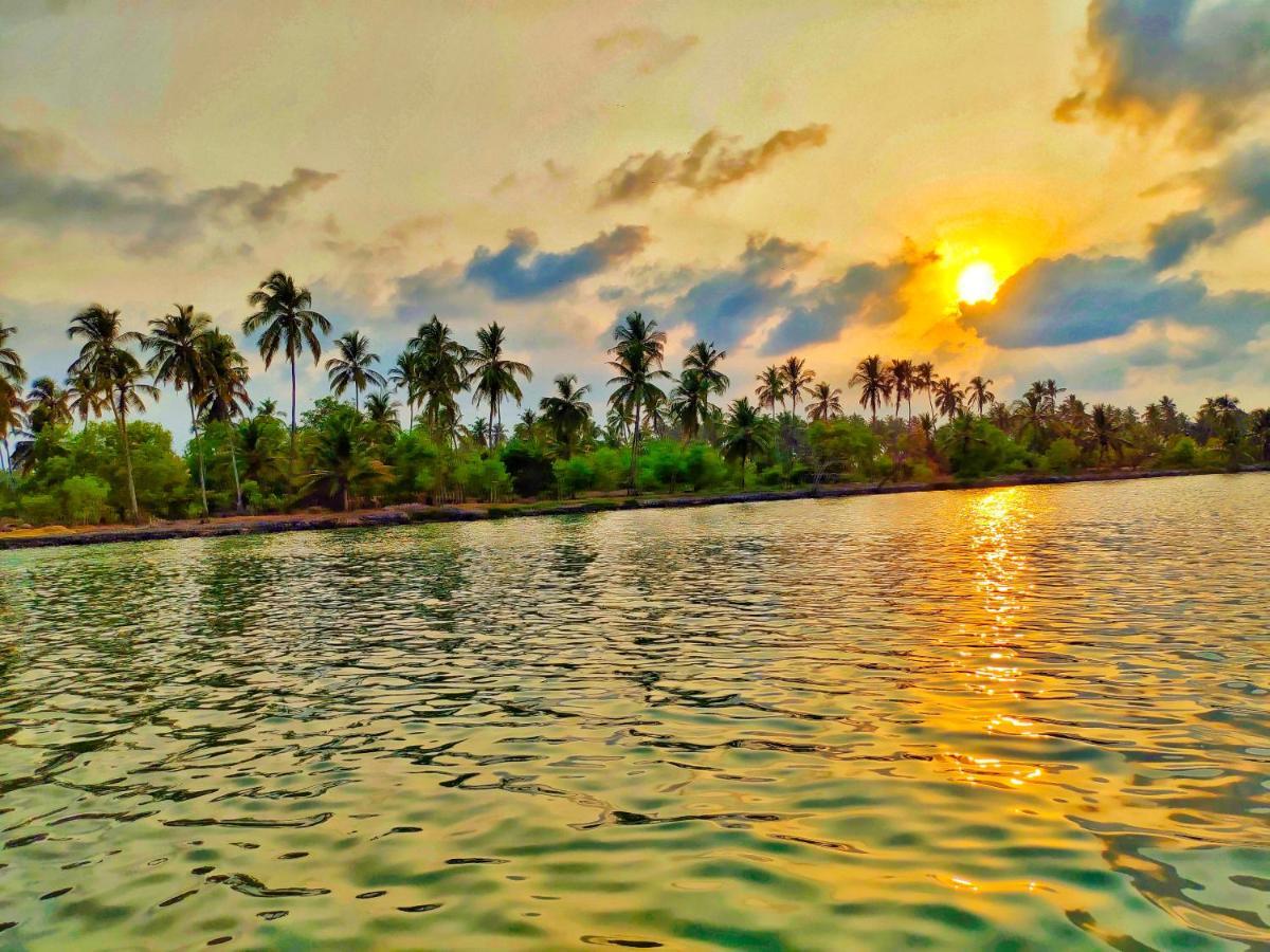 Paradise Lagoon Kalyanpur Exterior photo