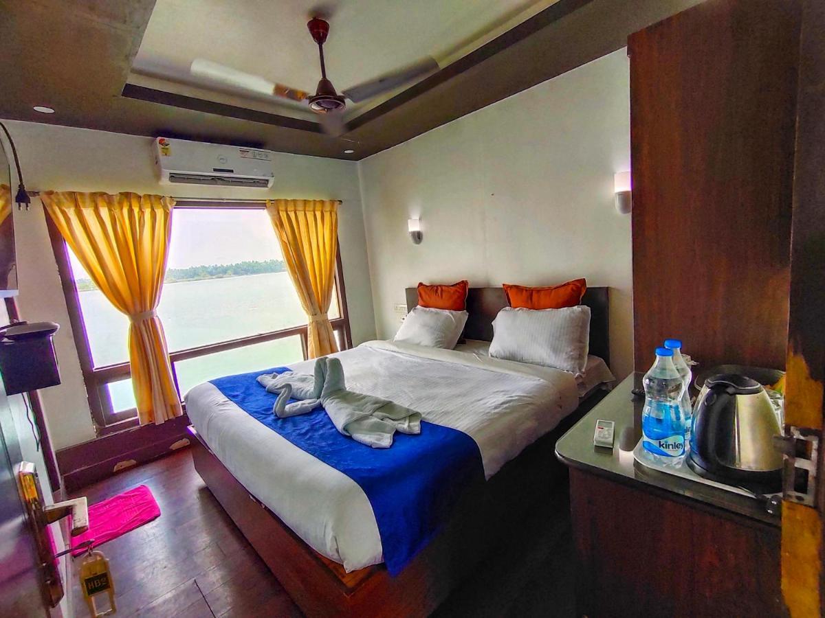 Paradise Lagoon Kalyanpur Exterior photo